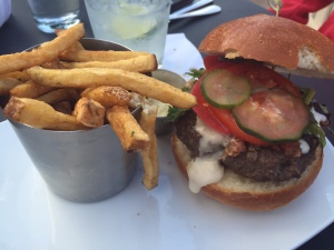 Stamm House burger and frites